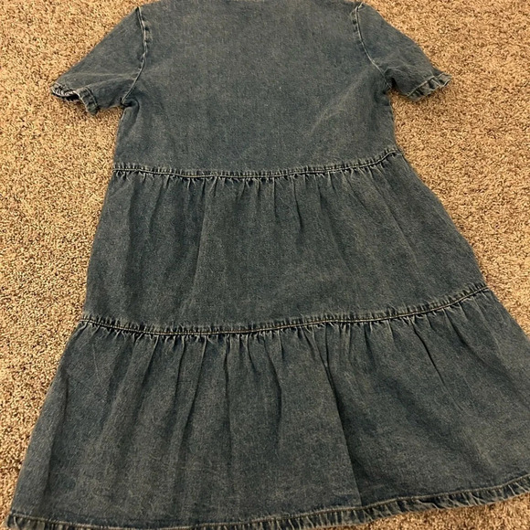 Short sleeve denim dress - Picture 2 of 3